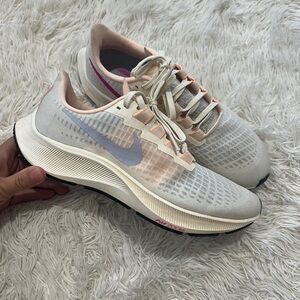 Nike Women's Air Zoom Pegasus 37 Running Sneakers - Size 9